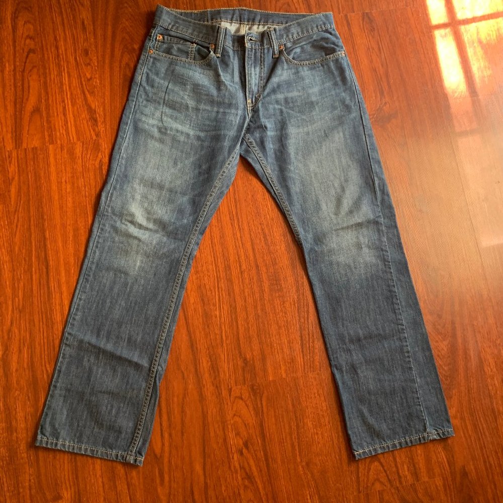 Men’s Levi 514 jeans